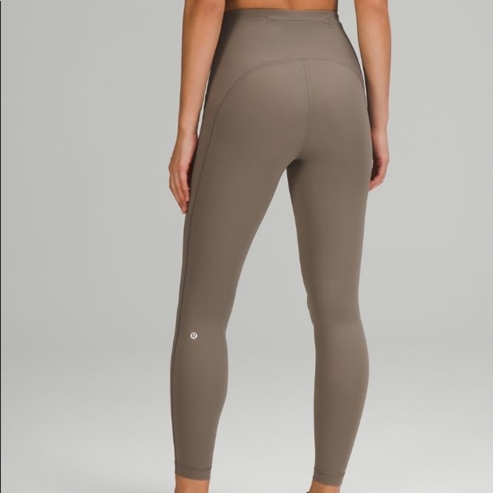 ******SOLD*** NWOT Lululemon Swift Speed HR Tight 28’